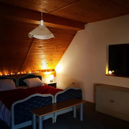 Ski Cottage Apartament Semic